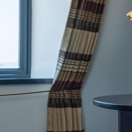 Marine Court Hotel Bangor  Exteriör bild