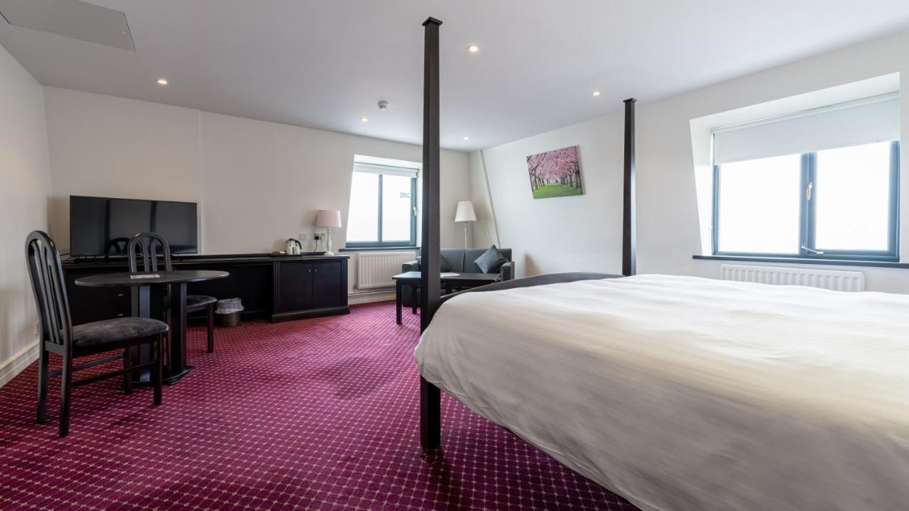 Marine Court Hotel Bangor  Exteriör bild